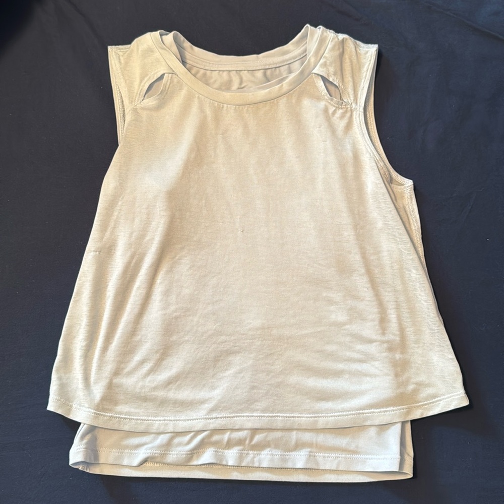Athleta girls double tank. Size medium (8-10). Light blue